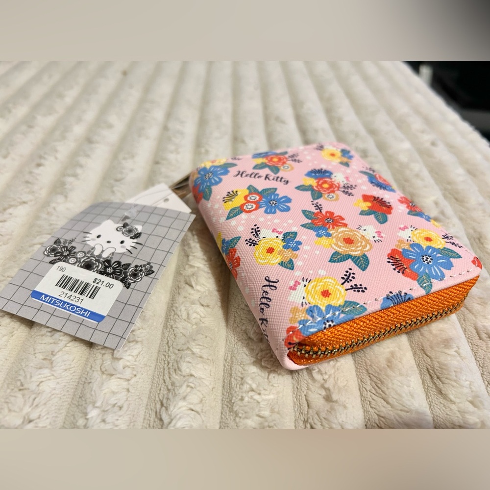 NWT Hello Kitty Wallet